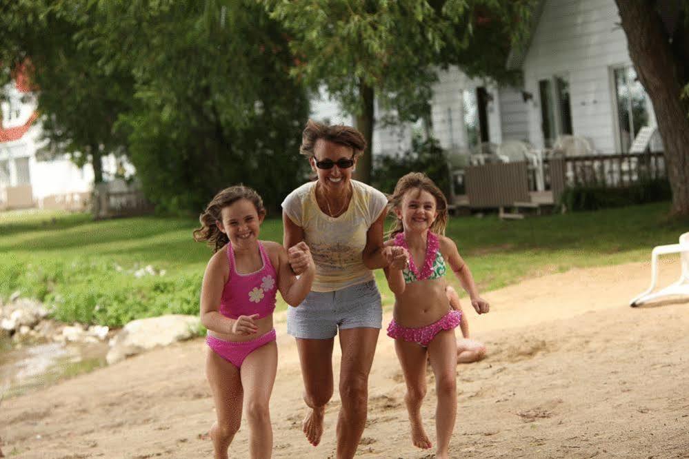 Fern Resort Orillia Kültér fotó